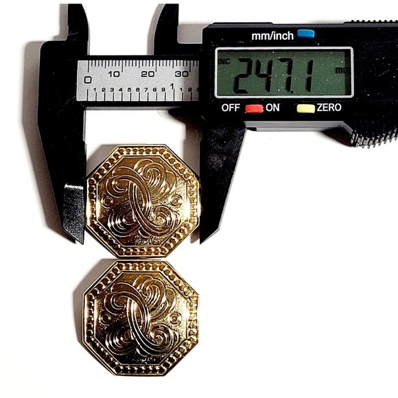 MCM Octogonal Clip On Earrings Brooch Set Gold Tone Engraved Victorian Style VGC - Picture 11 of 14